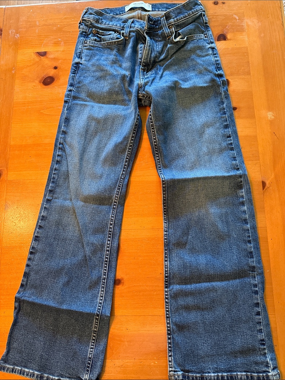 Men's Bootcut Jeans in Medium Blue Denim - Hollister